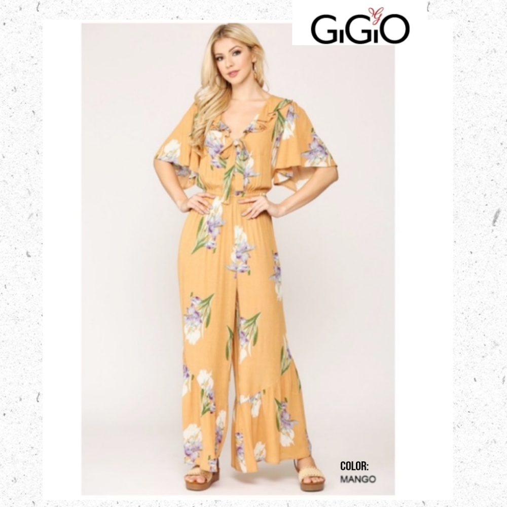 GiGio Woman's Floral Jumpsuit Small